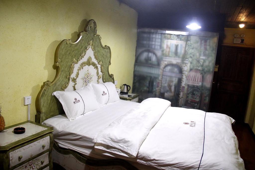 Fenghuang 1St Apartment Fenghuang County Exterior photo