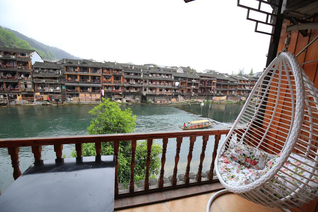 Fenghuang 1St Apartment Fenghuang County Exterior photo