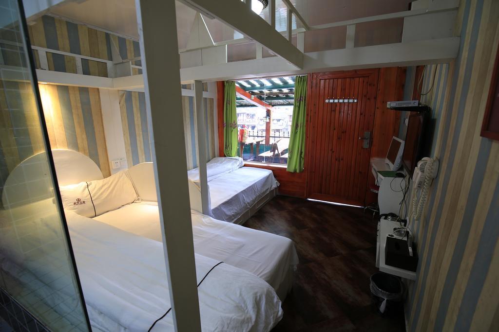 Fenghuang 1St Apartment Fenghuang County Exterior photo