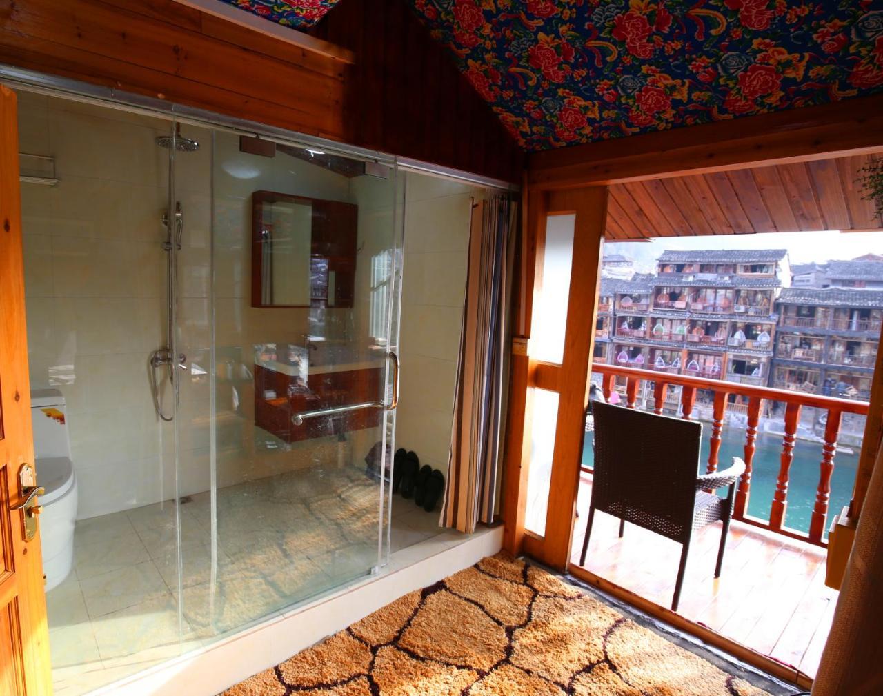 Fenghuang 1St Apartment Fenghuang County Exterior photo