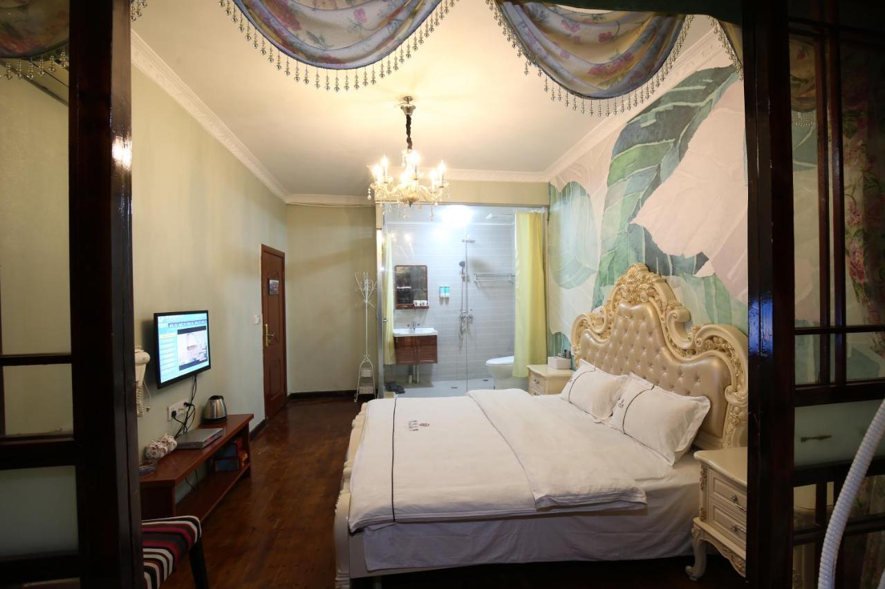Fenghuang 1St Apartment Fenghuang County Exterior photo