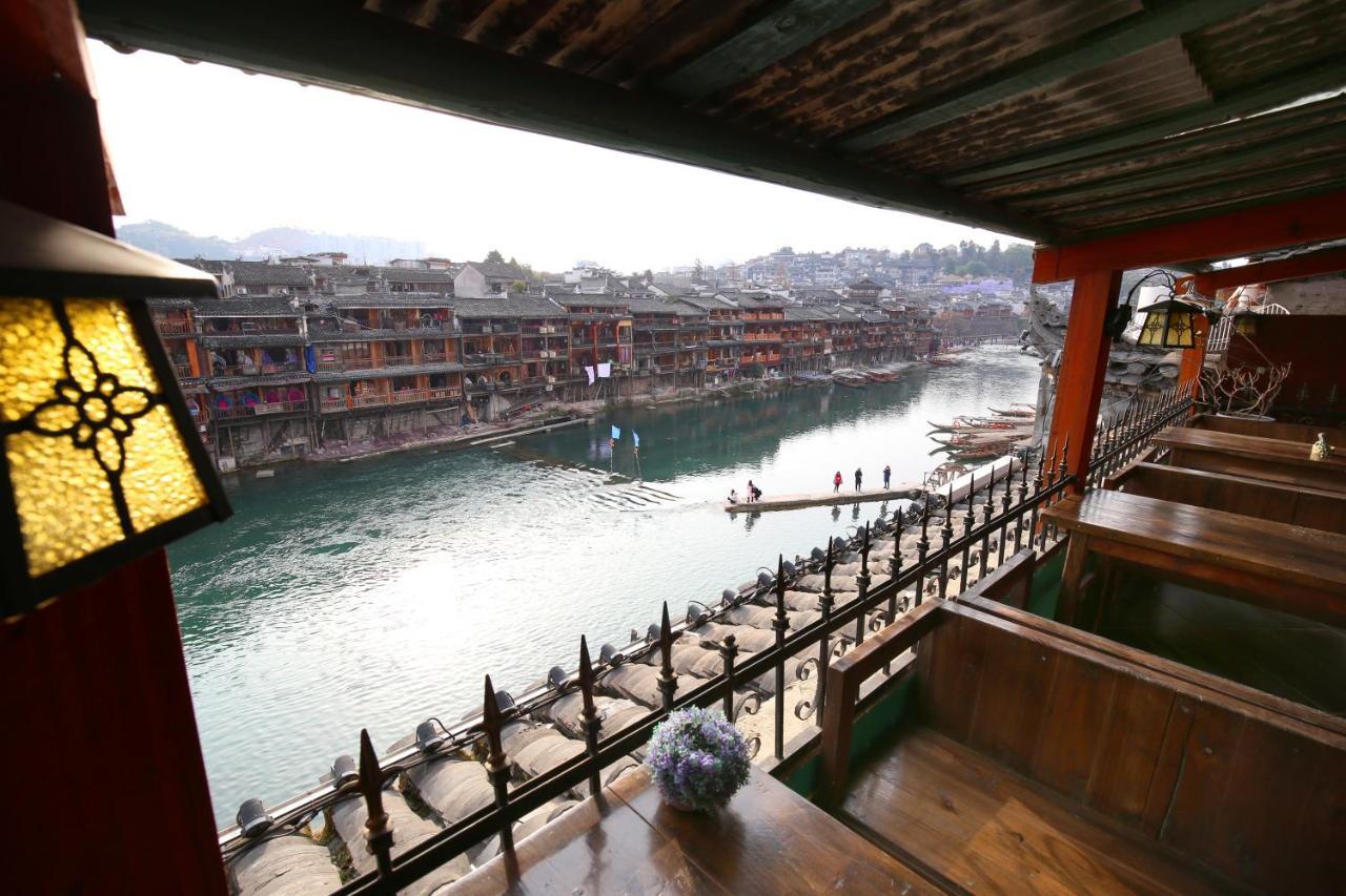 Fenghuang 1St Apartment Fenghuang County Exterior photo
