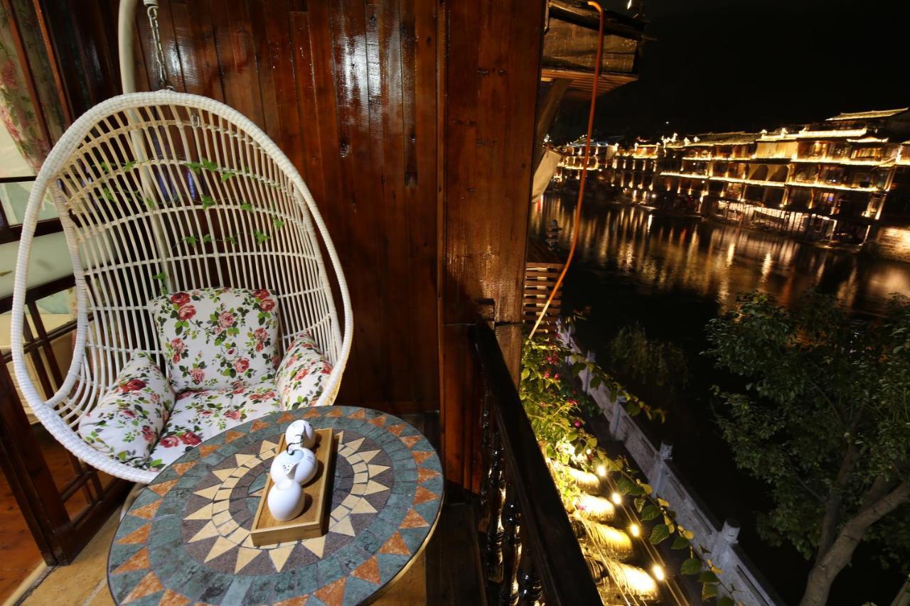 Fenghuang 1St Apartment Fenghuang County Exterior photo