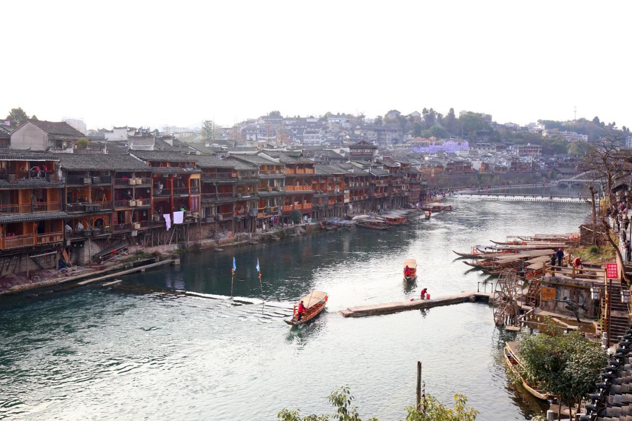 Fenghuang 1St Apartment Fenghuang County Exterior photo
